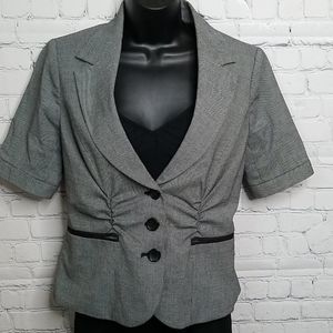 The Limited Black and White Cropped Blazer Y2K Size 2